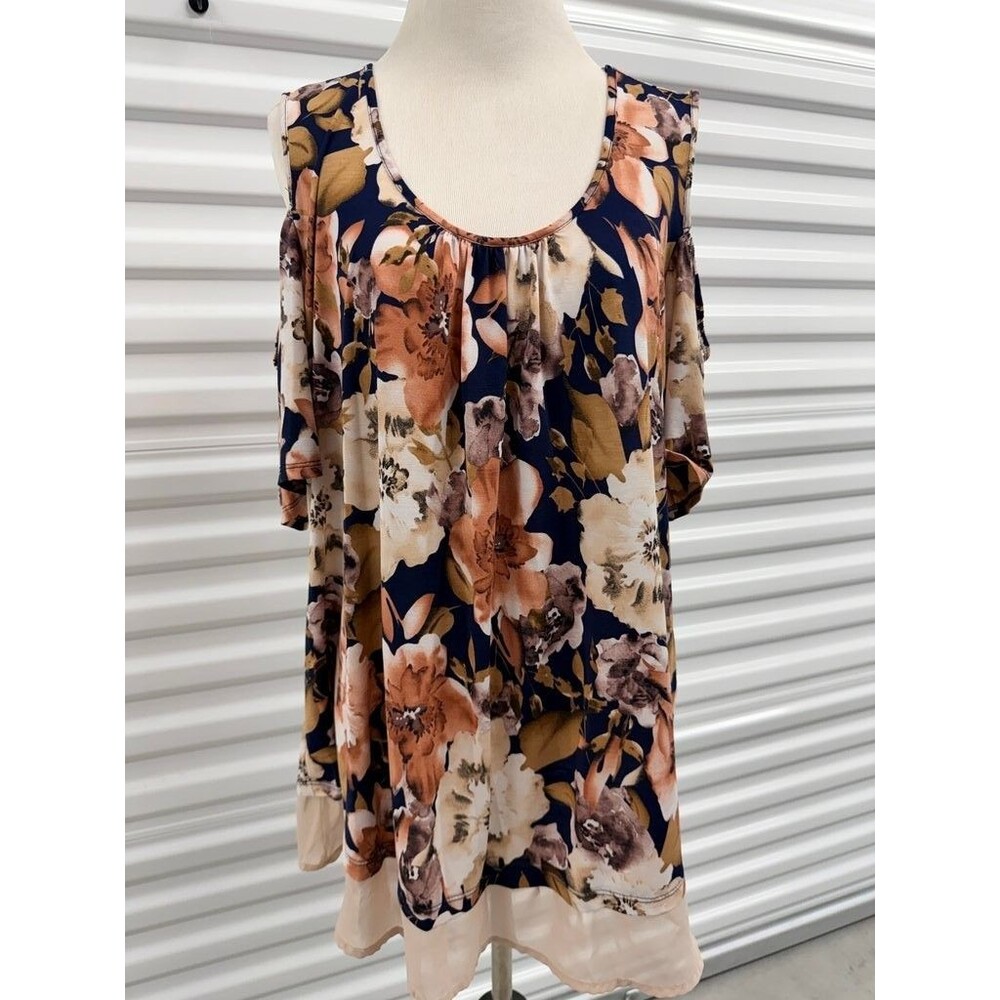 Naif Floral Cold-Shoulder Top